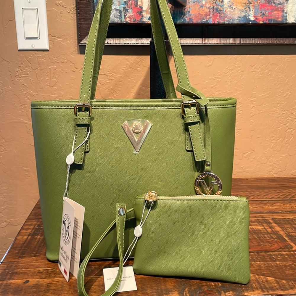 NWT Orlandi Valentino Forest Green Vegan Leather 2 Piece Bag Set MSRP $200